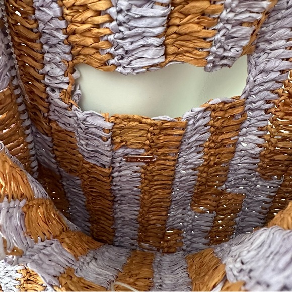 Free People Women’s Brunch Date Clutch - Picture 13 of 16